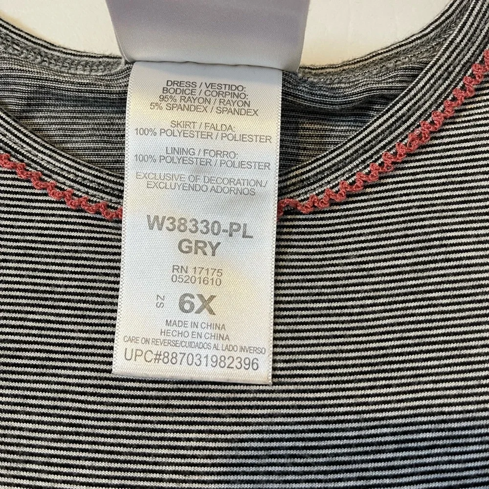 Iris & Ivy Gray Stripe and Floral, Long sleeve Girls Dress. Size 6X. Preloved. - Picture 6 of 10